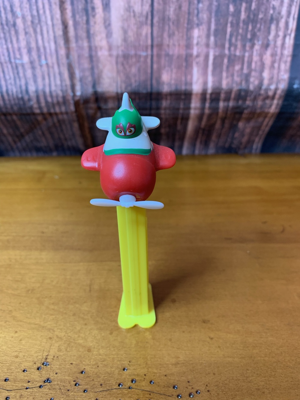 PEZ Disney Planes El Chupacabra‎ PEZ Dispenser Yellow Stem